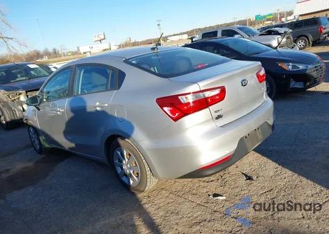 2017 Kia Rio Lx z USA, uszkodzony, nr VIN KNADM4A38H6071068